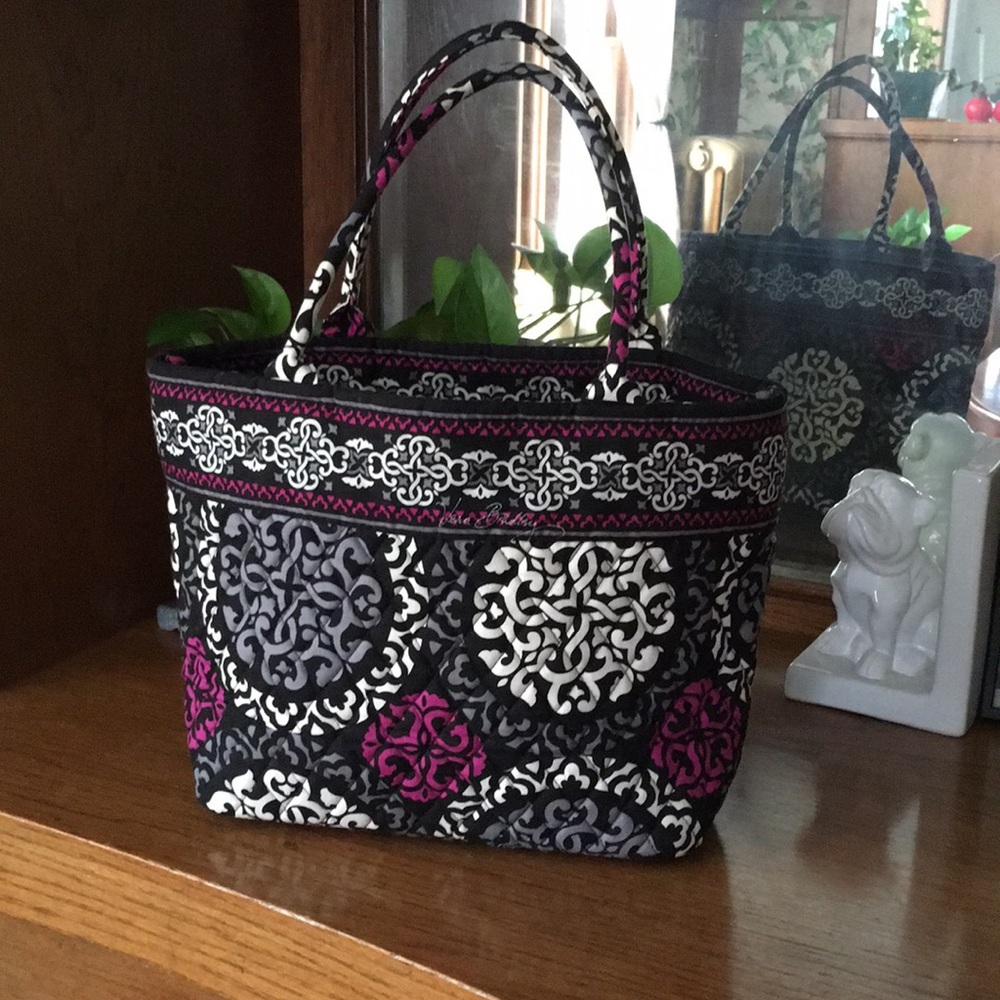 Vera Bradley Tote Black White and Fuchsia